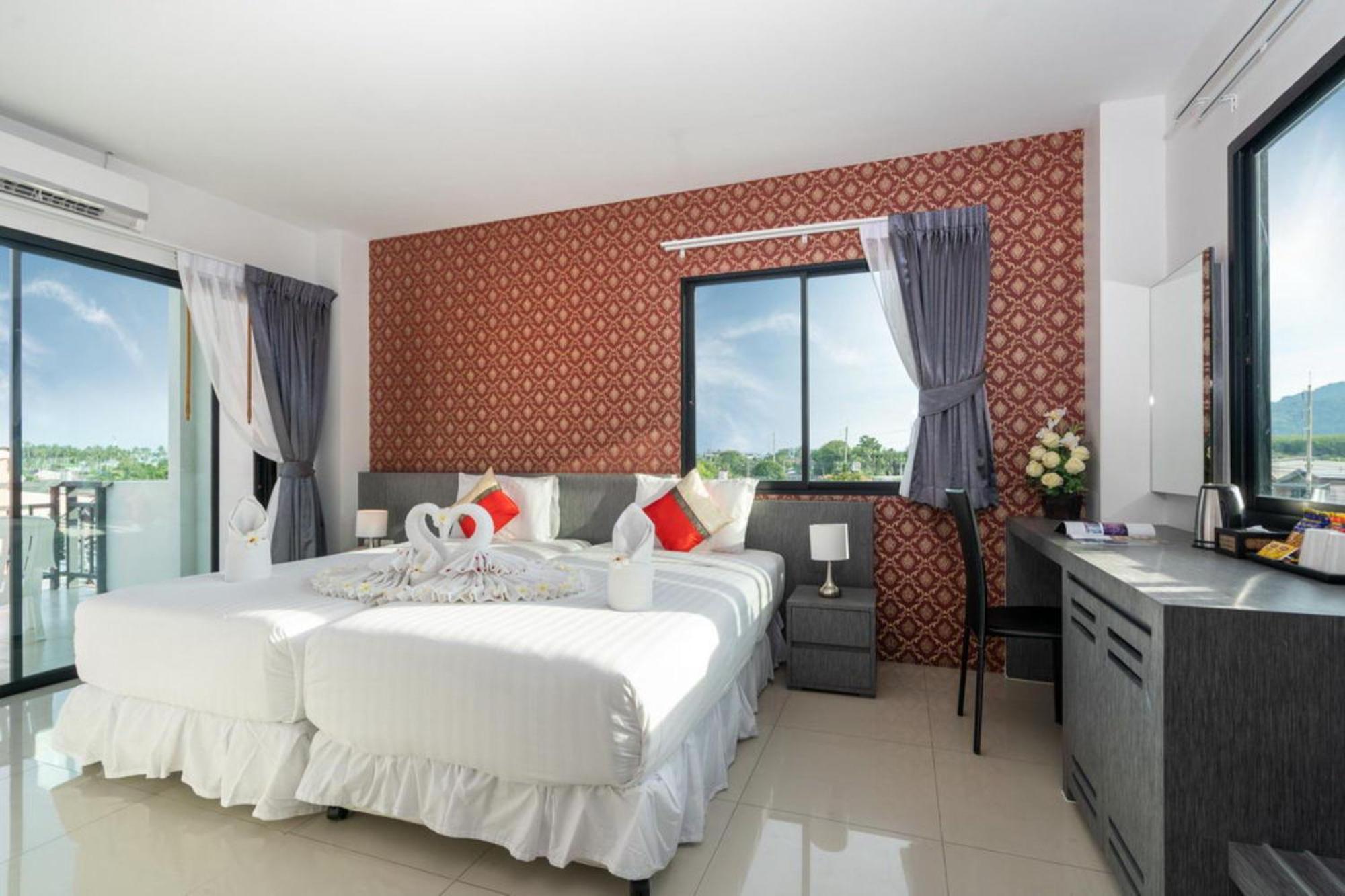 The Thames Pool Access Resort & Villa - Sha Extra Plus Чалонг Екстериор снимка