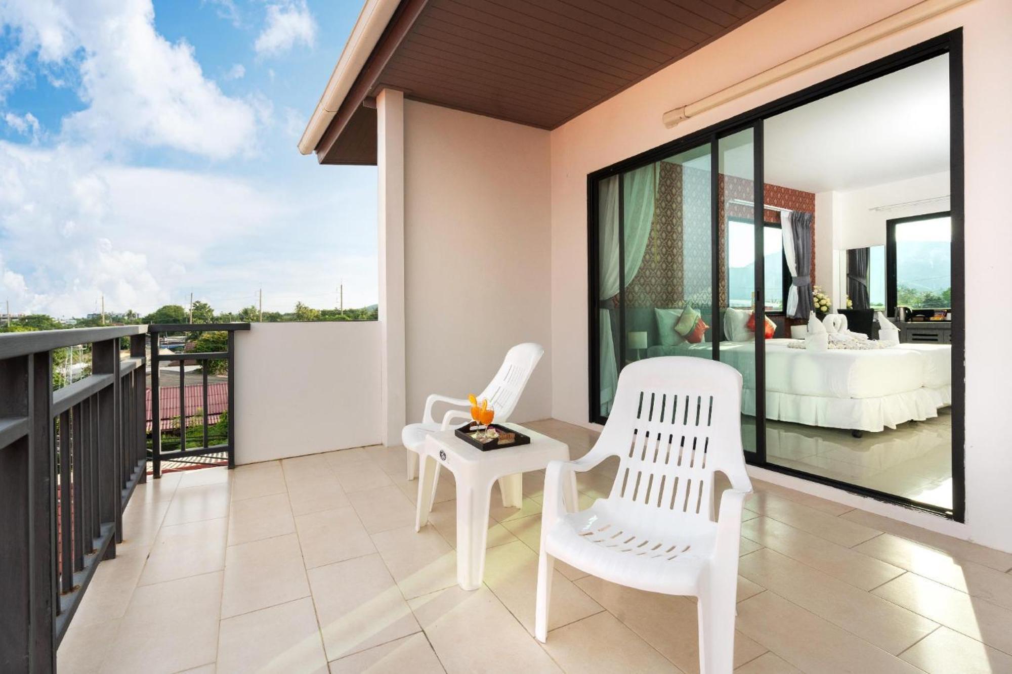 The Thames Pool Access Resort & Villa - Sha Extra Plus Чалонг Екстериор снимка