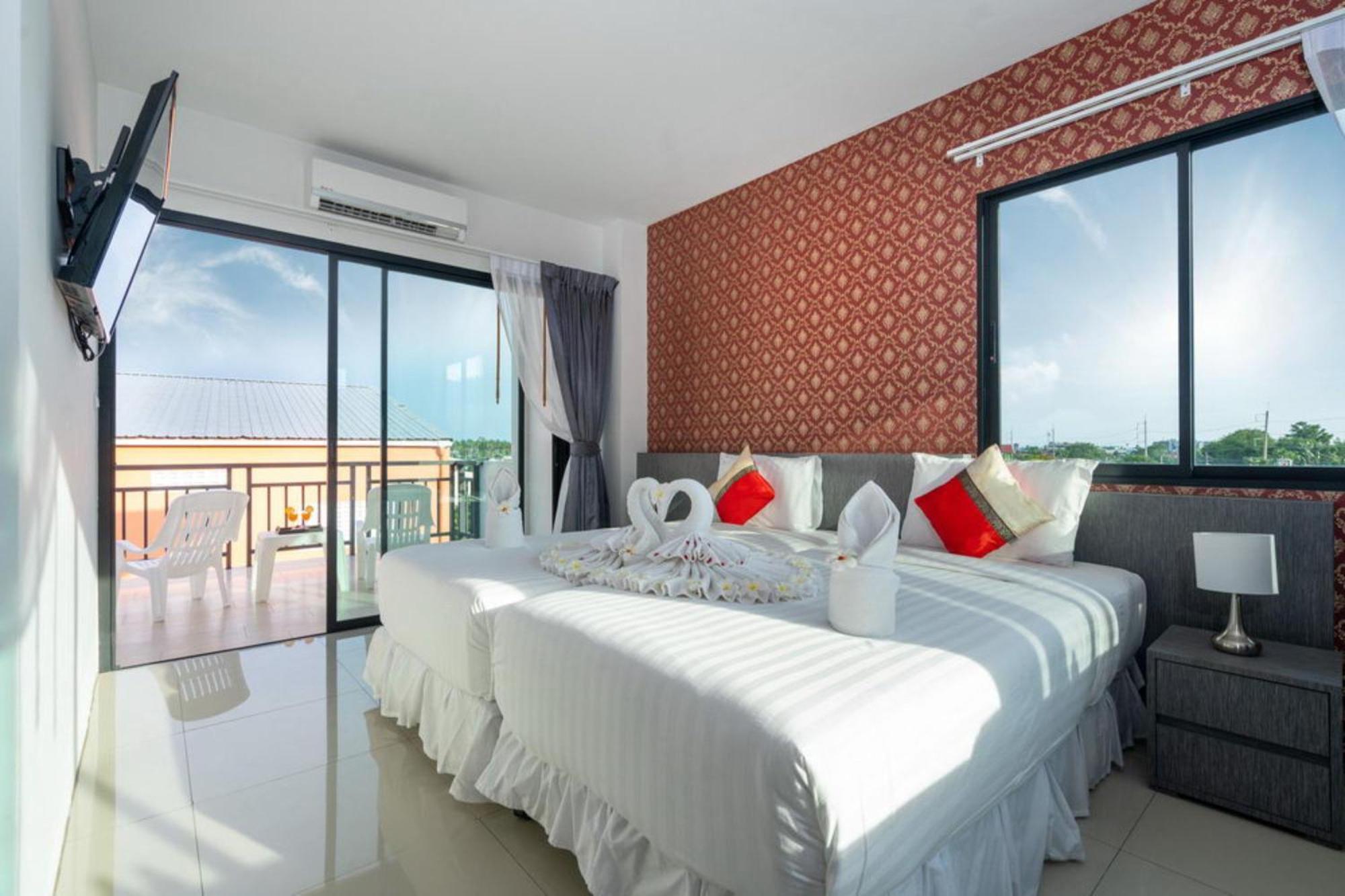 The Thames Pool Access Resort & Villa - Sha Extra Plus Чалонг Екстериор снимка